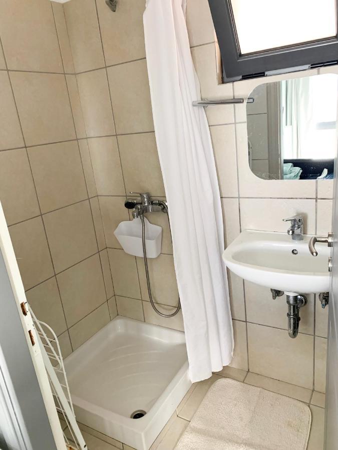 Confidential Apartment, Prime Location *