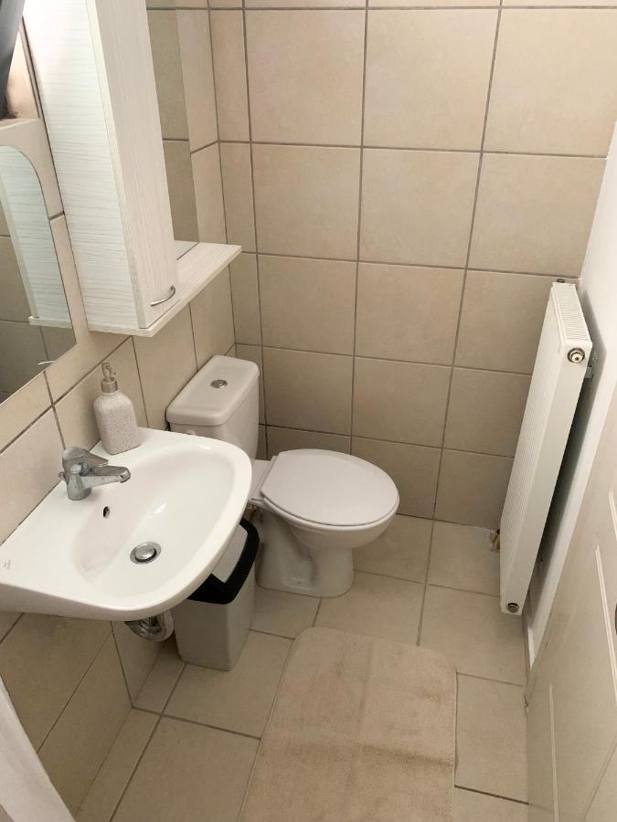 Confidential Apartment, Prime Location * Athens